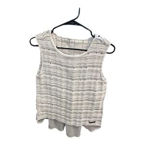 Katherine Barclay Textured White Sleeveless Blouse